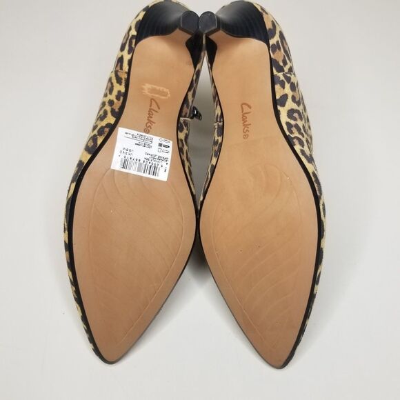 Clarks Collection Linvale Sea Booties Leopard Print Womens Brown 6M Leather - Picture 7 of 11
